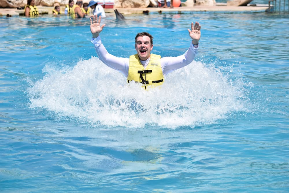 Nado con delfines en Riviera Maya