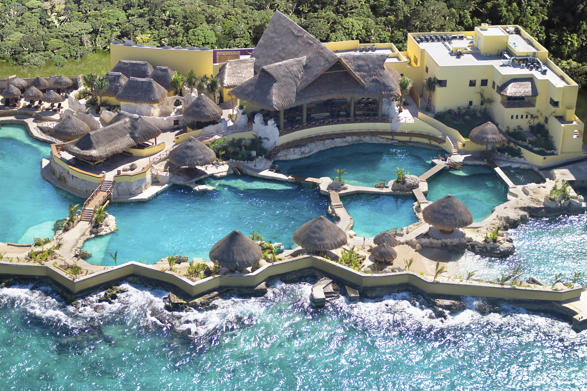 Get to know the different Dolphinaris complexes