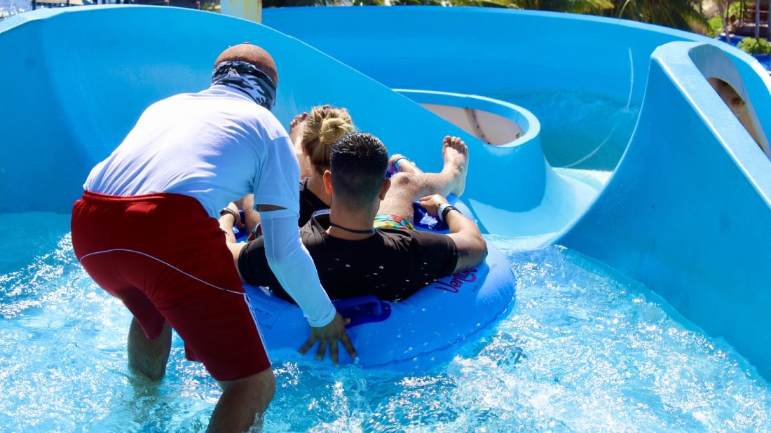 toboganes acuaticos en cancun